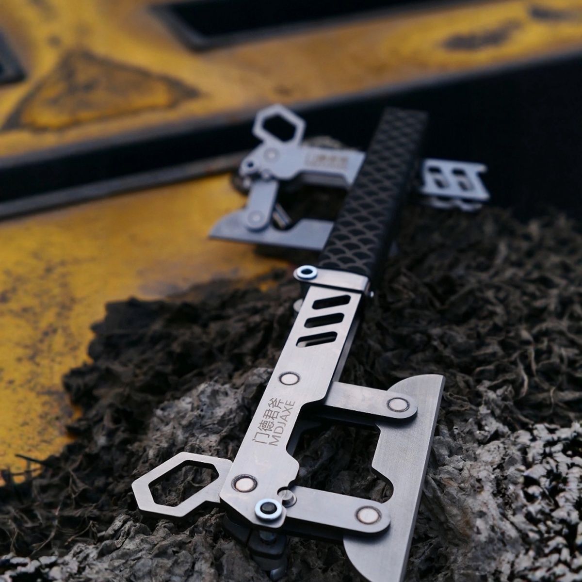 NEW Multi Functional Folding H - Camp Axe Hatchet 评论和价格