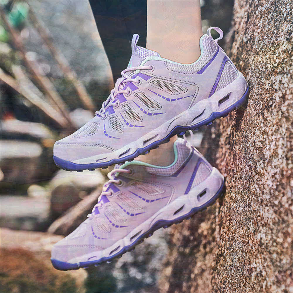Sumer Round Tip Silver Sneaker - Outdoor Camping Slippers 评论和价格